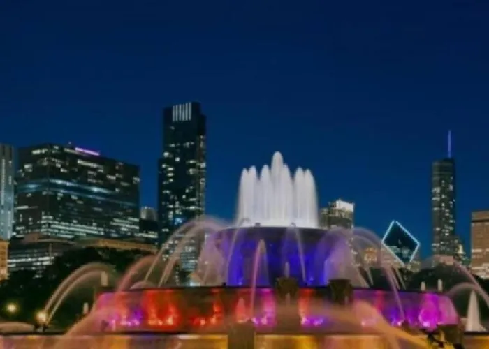 Spacious Haven - 8-minutes To Chicago - Sleeps 10 Апартаменты Forest Park